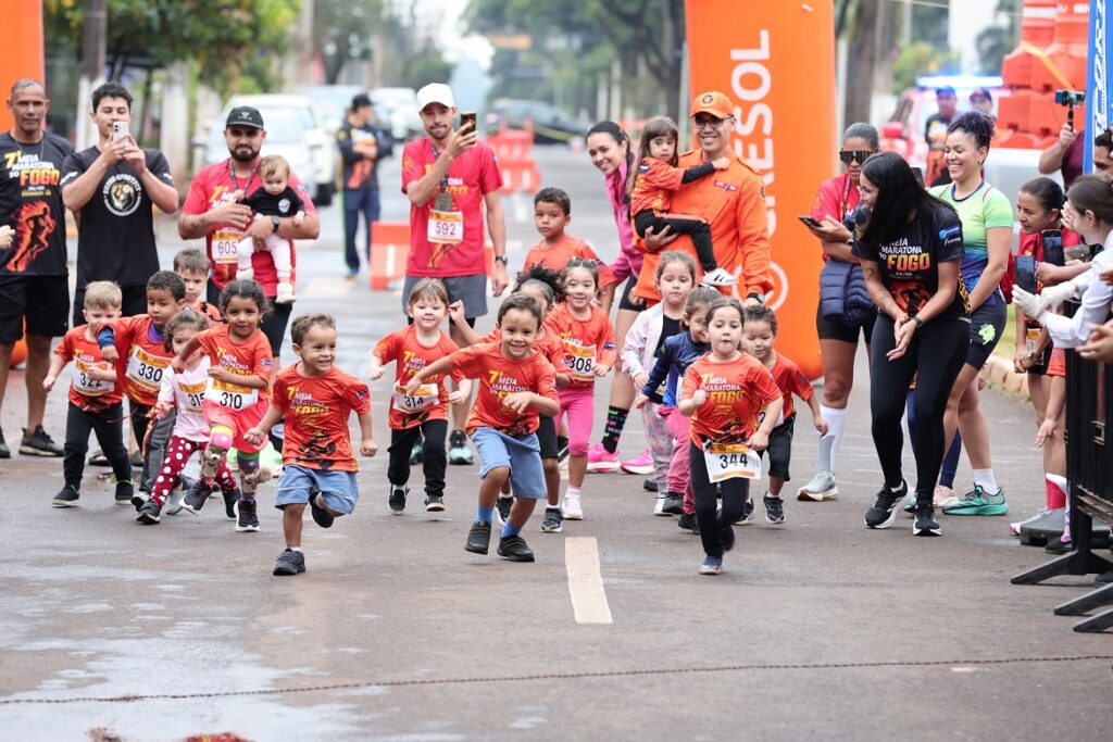Douradenses superam adversários e vencem sétima edição da Meia Maratona do Fogo Douradenses superam adversários e vencem sétima edição da Meia Maratona do Fogo