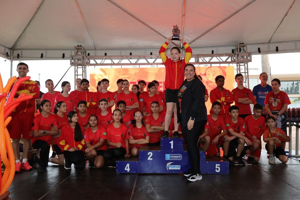 Douradenses superam adversários e vencem sétima edição da Meia Maratona do Fogo Douradenses superam adversários e vencem sétima edição da Meia Maratona do Fogo