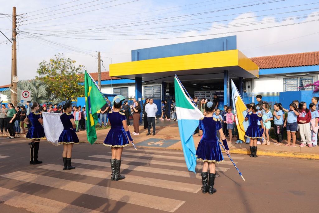 Prefeitura inaugura salas de aula e zera déficit de vagas na região do Guaicurus Prefeitura inaugura salas de aula e zera déficit de vagas na região do Guaicurus