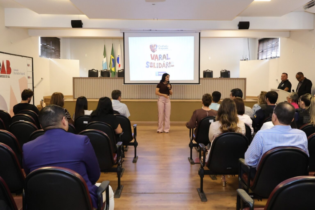 Prefeitura encerra Campanha do Agasalho com mais de 33 mil peças arrecadadas Prefeitura encerra Campanha do Agasalho com mais de 33 mil peças arrecadadas