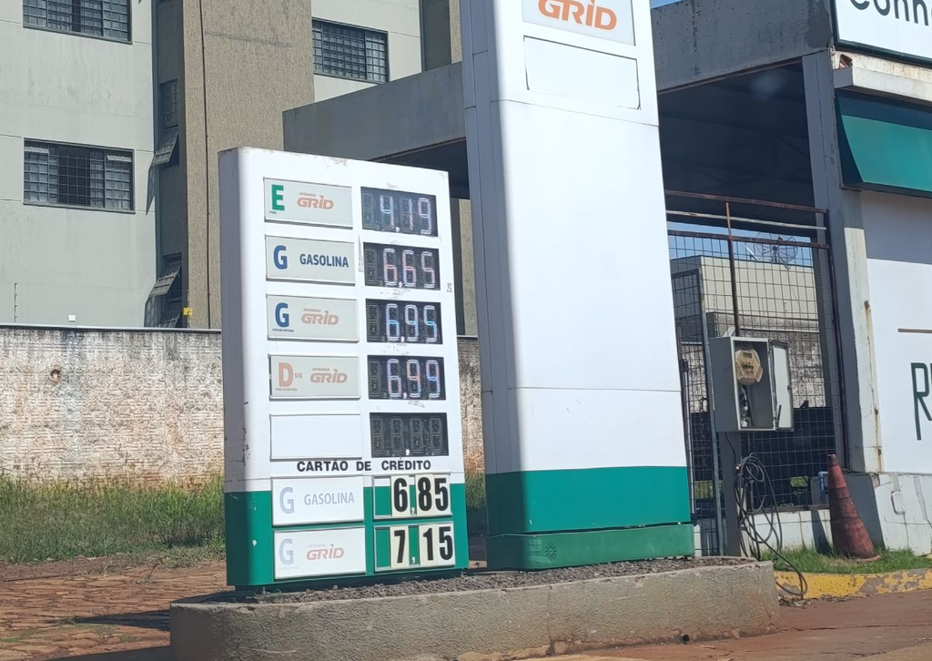 Procon aponta redução no preço médio dos combustíveis em Dourados Procon aponta redução no preço médio dos combustíveis em Dourados