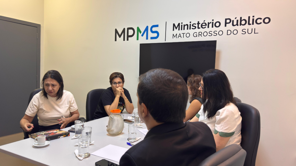 MPMS acompanha atendimento a crianças com necessidades especiais e cobra avanços na assistência MPMS acompanha atendimento a crianças com necessidades especiais e cobra avanços na assistência