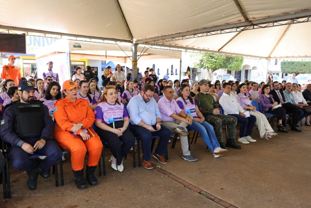Agosto Lilás mobiliza Dourados contra violência e reforça rede de proteção às mulheres Agosto Lilás mobiliza Dourados contra violência e reforça rede de proteção às mulheres